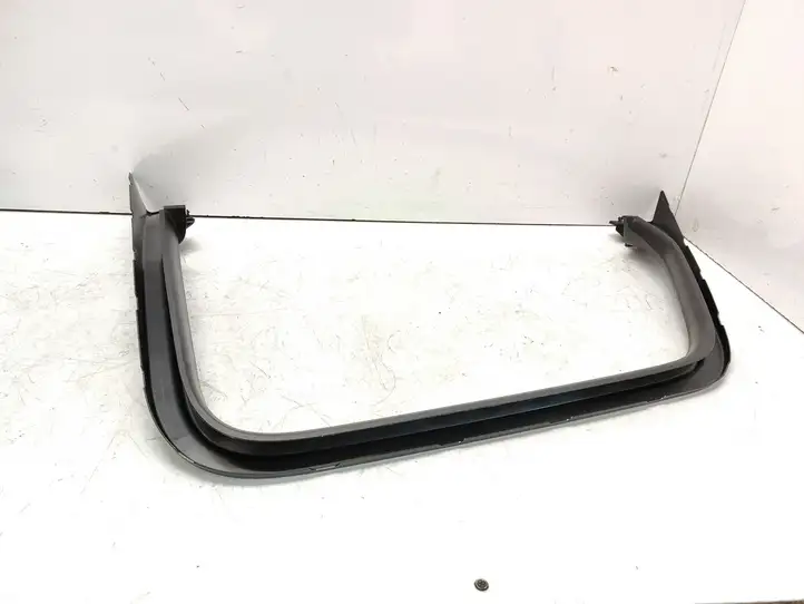 Opel Astra J (2009 - 2012) 13264860 Накладка стекла задней двери — фото 8