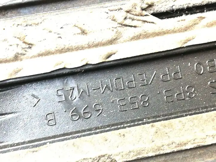 Audi A3/S3 8L (2000 - 2003) 8P3853699B Молдинг заднего крыла — фото 5