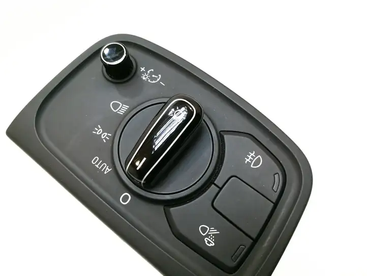 Audi A8 S8 D4 4H (2010 - 2014) 4H0941531B Включатель фонарей — фото 4