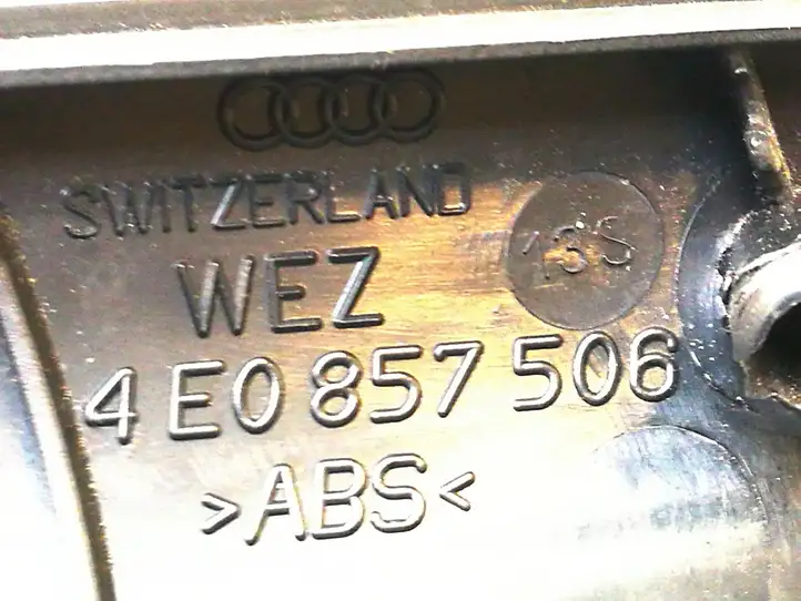 Audi A8 S8 D3 4E (2005 - 2007) 4E0857506 Прочая отделка передней двери — фото 5