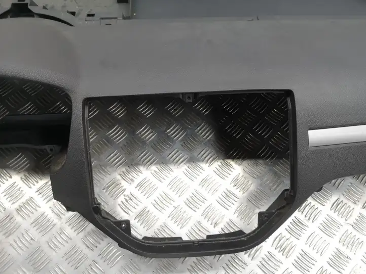 Ford Focus C-MAX (2003 - 2010)   Панель