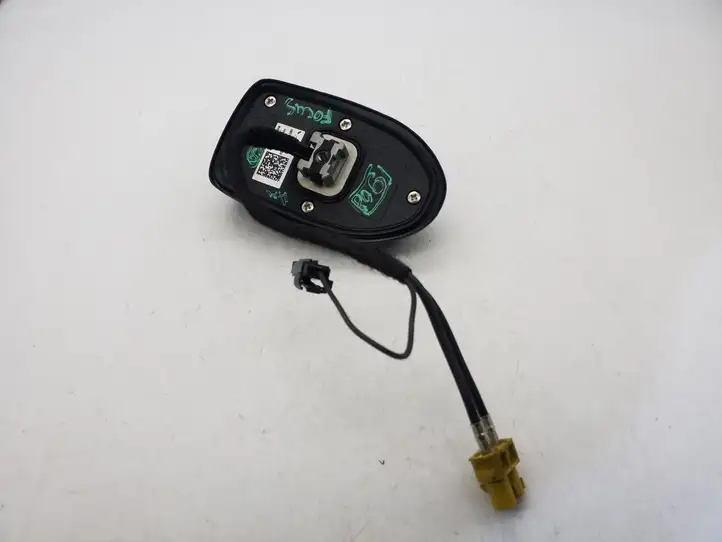 Ford Focus (2015 - 2019) HM5T19G461BA GPS антенна — фото 3