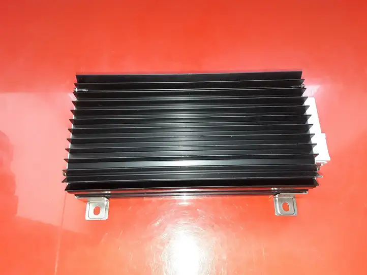 Cadillac SRX (2003 - 2006) 15141105 Усилитель звука — фото 1