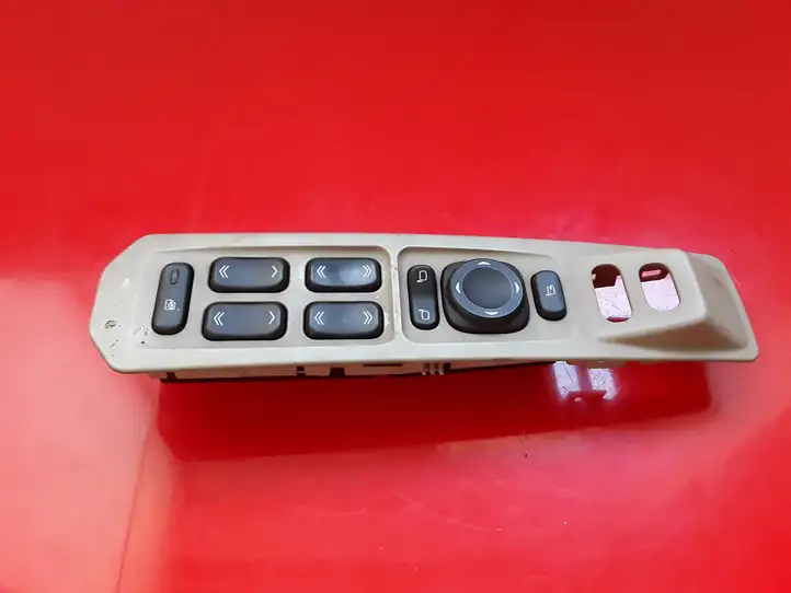 Cadillac SRX (2003 - 2006) 10363780 Кнопка стеклоподъемников — фото 1