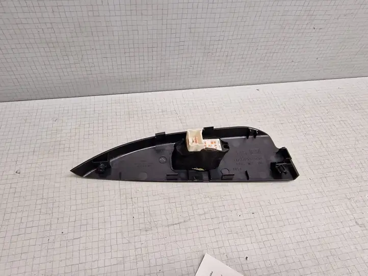 Subaru Outback (2009 - 2014) 94263AJ020 Кнопка стеклоподъемников — фото 2