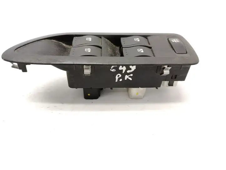 Renault Laguna II (2001 - 2005) 8200015086 Блок кнопок стеклоподъемников — фото 8