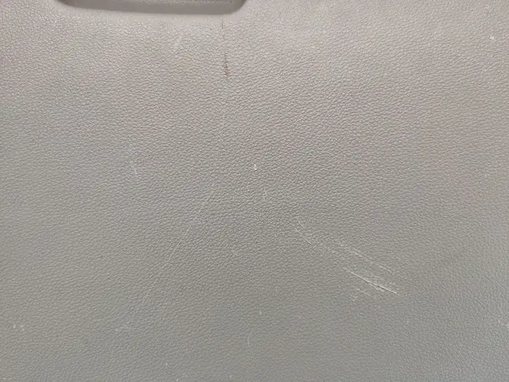Kia Carnival (2006 - 2014) Вещевой ящик — фото 3