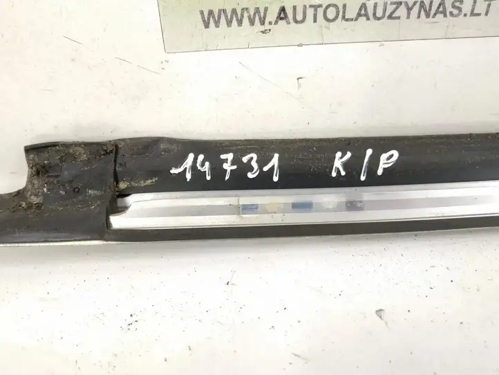 Mercedes-Benz R W251 (2005 - 2013) 2516905180 Накладка стекла задней двери — фото 4