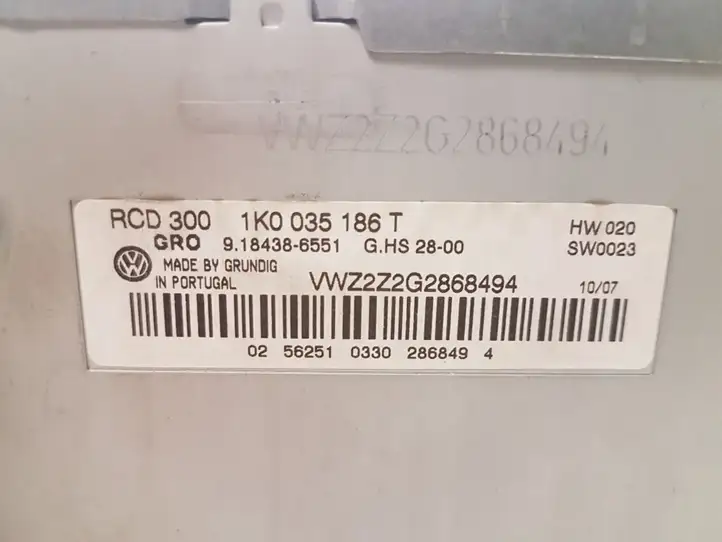 Volkswagen PASSAT B6 (2005 - 2010) 1K0035186T Магнитола / мультимедийная система — фото 3
