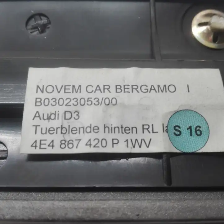 Audi A8 S8 D3 4E (2005 - 2007) 4E4867420P Обшивка задней двери — фото 4