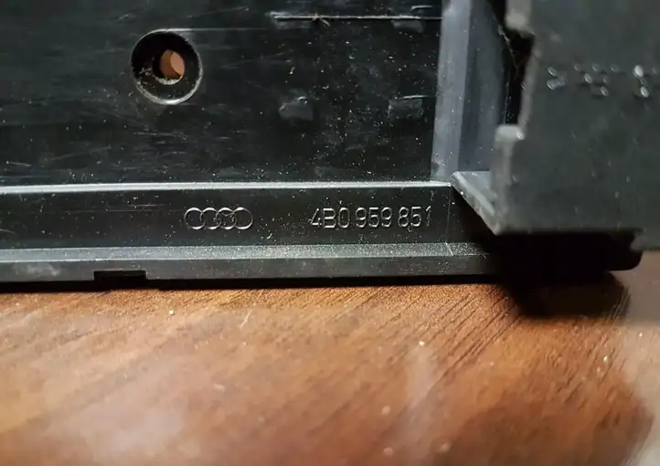 Audi A6 S6 C5 4B (2001 - 2004) 4B0959851 Кнопка стеклоподъемников — фото 7