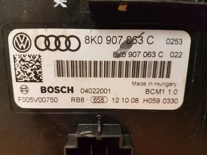 Audi A5 8T 8F (2007 - 2011) 8K0907063C Модуль комфорта — фото 2