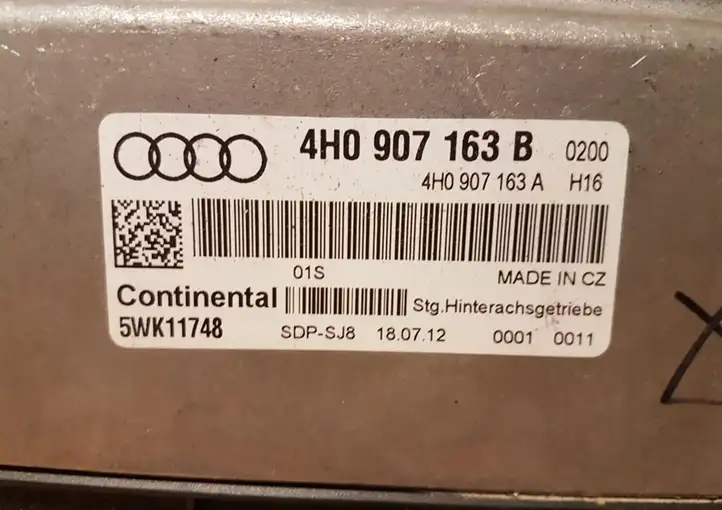 Audi A8 S8 D4 4H (2010 - 2014) 4H0907163B Блок управления подвеской — фото 3