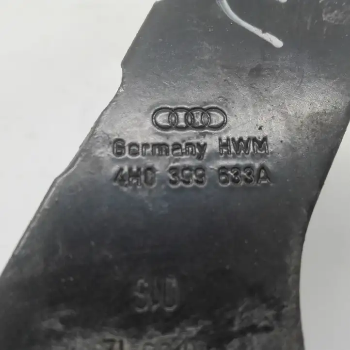 Audi A8 S8 D4 4H (2010 - 2014) 4H0399633A Другая часть кузова — фото 4
