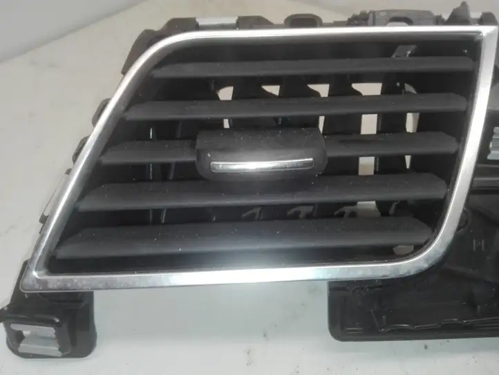 Audi A8 S8 D4 4H (2010 - 2014) 4H1820901A Боковой воздушный дефлектор — фото 2