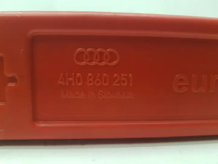Audi A8 S8 D4 4H (2010 - 2014) 4H0860251 Аварийный знак — фото 2