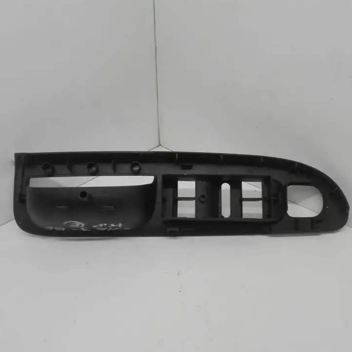 Volkswagen PASSAT B6 (2005 - 2010) 3C1867171B Накладка кнопки стеклоподъемника — фото 2