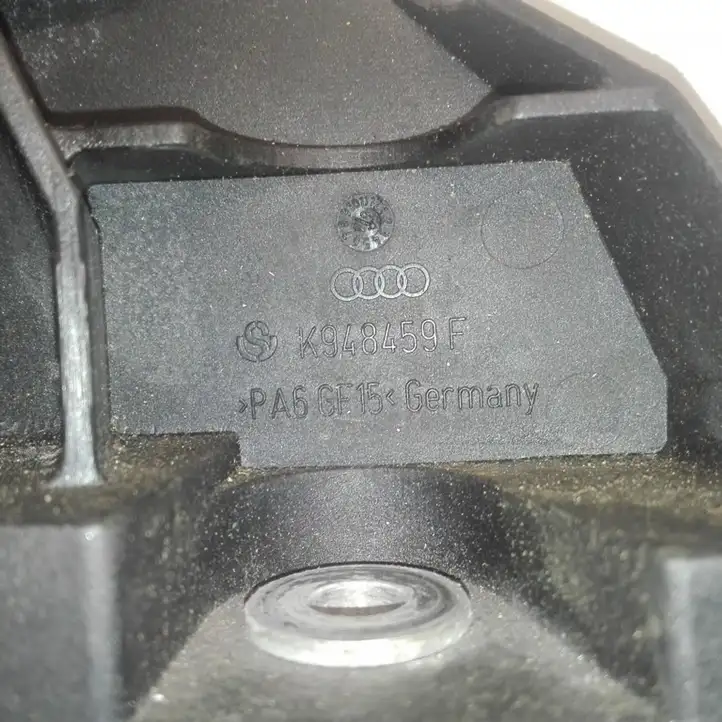 Audi A8 S8 D3 4E (2002 - 2005) K948459F Держатель аккумулятора — фото 2