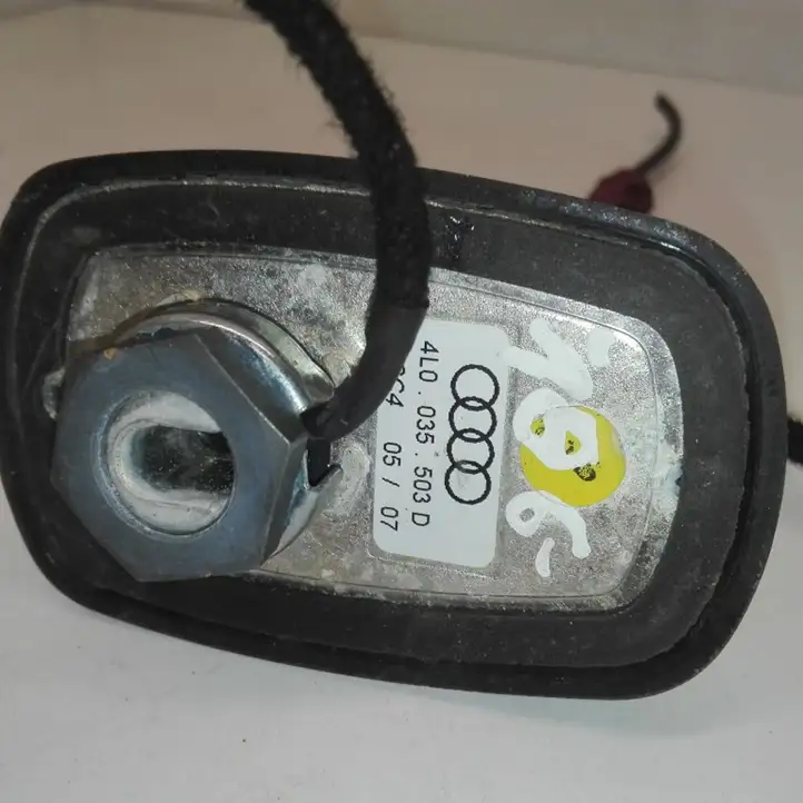 Audi Q7 4L (2005 - 2009) 4L0035503D GPS антенна — фото 3