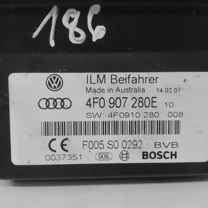 Audi Q7 4L (2005 - 2009) 4F0907280E Блок управления электропитанием — фото 2