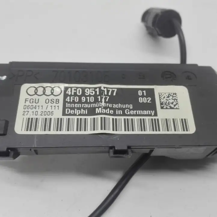 Audi A6 S6 C6 4F (2004 - 2008) 4F0951177 Ультразвуковой датчик — фото 3