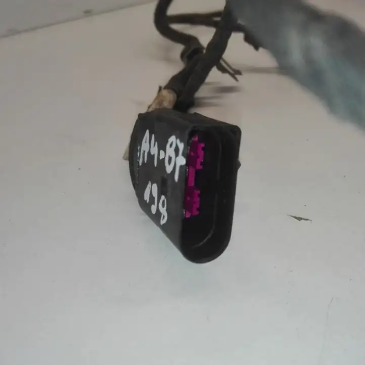 Audi A4 S4 B7 8E 8H (2004 - 2009) 8E0971095D Прочая электропроводка — фото 2