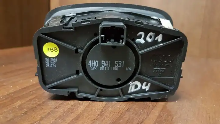 Audi A8 S8 D4 4H (2010 - 2014) 4H0941531 Включатель фонарей — фото 2