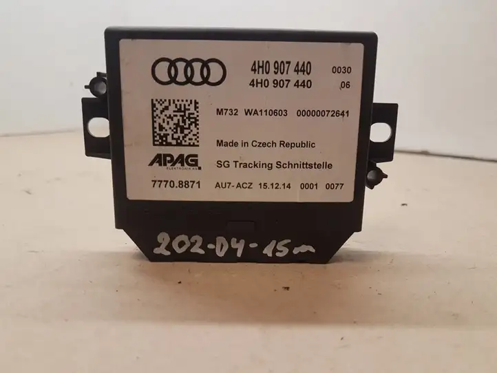 Audi A8 S8 D4 4H (2013 - 2017) 4H0907440 Блок управления парктрониками — фото 1