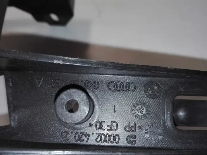 Audi A5 8T 8F (2007 - 2011) 8K0863531A Другая деталь консоли (туннеля) — фото 3