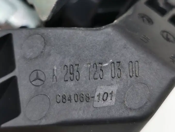 Mercedes-Benz EQC (2018 - ) A0997602100 Крепление наружной ручки задней двери — фото 2