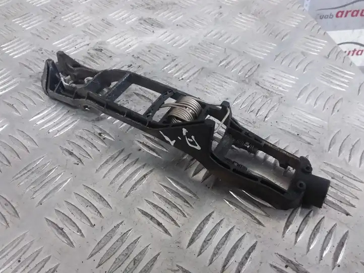 Mercedes-Benz E W210 (1995 - 2002)   Крепление для наружной ручки задней двери