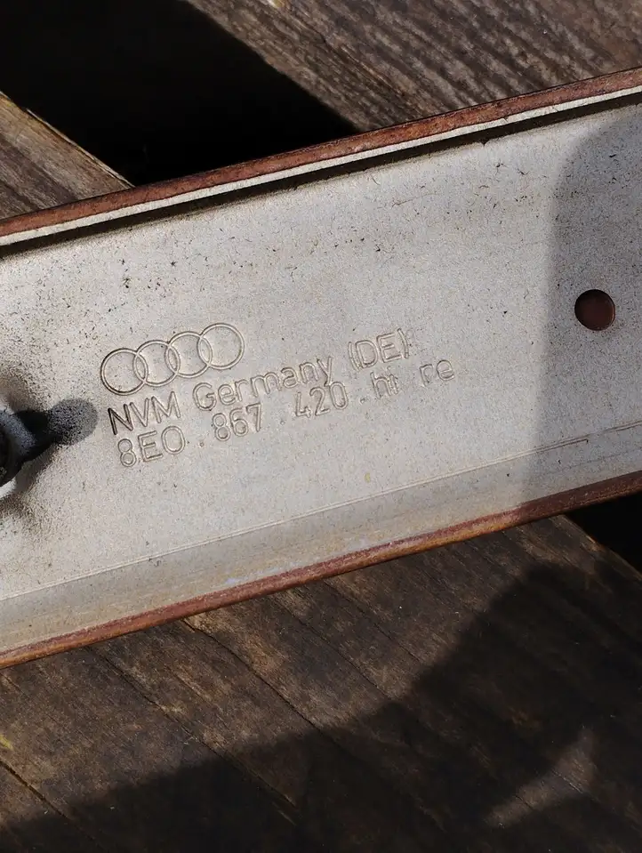 Audi A4 S4 B6 8E 8H (2000 - 2006) 8E0867420 Молдинги задней двери — фото 2