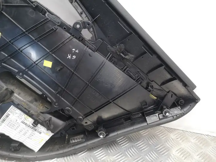 Audi A6 C7 (2011 - 2014) Обшивка задней двери — фото 6