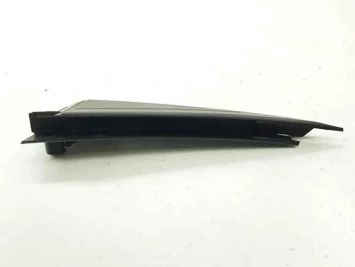 Toyota Corolla Verso AR10 (2004 - 2009) 674870F010 Накладка стекла задней двери — фото 2
