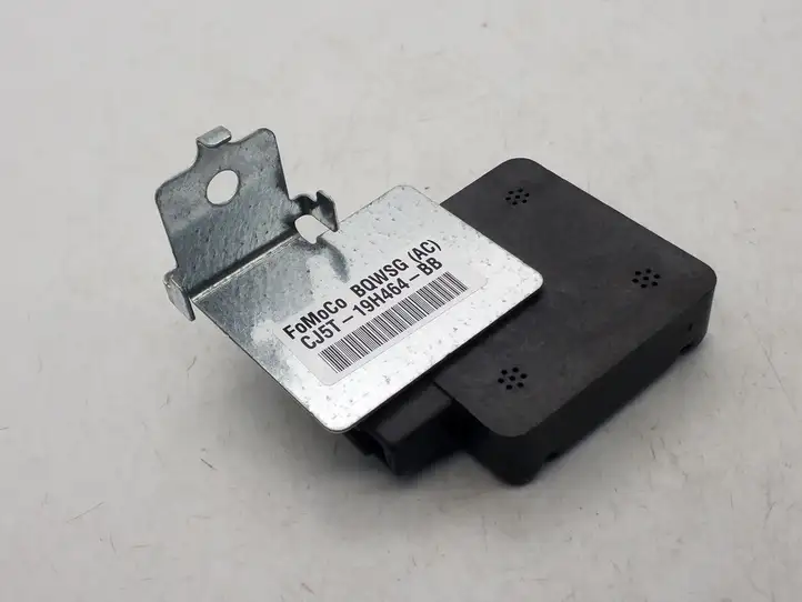 Ford Escape III (2013 - 2019) CJ5T19H464BB GPS антенна — фото 2