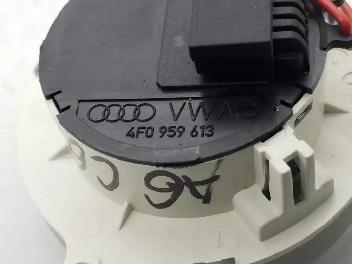 Audi A6 S6 C6 4F (2008 - 2011) 4F0959613 Включатель раздвижной крыши — фото 3