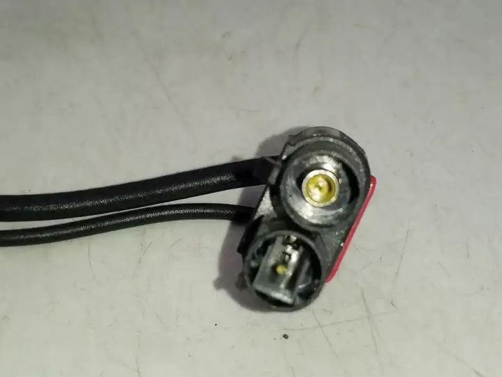 Ford Focus (2011 - 2015) FM5T19G461AA GPS антенна — фото 3