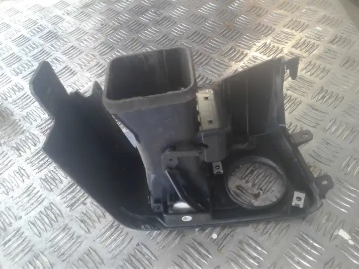 Volkswagen Crafter (2006 - 2016) A9068300454 Боковой воздушный дефлектор — фото 2