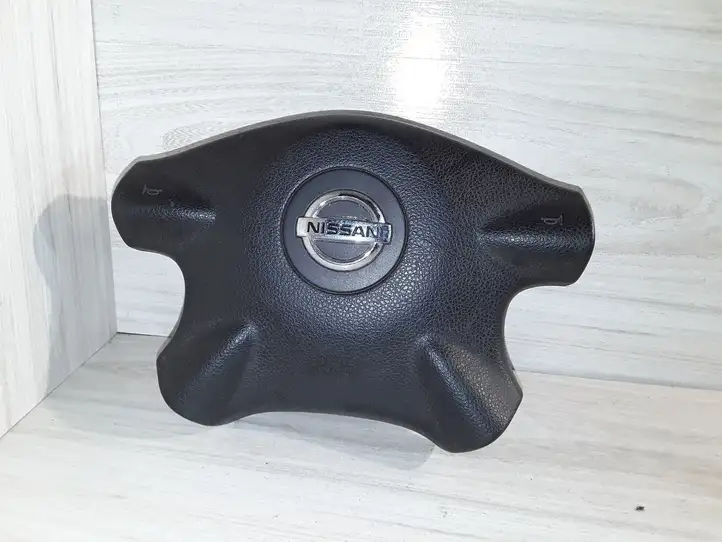 Nissan X-Trail T30 (2001 - 2007) Подушка безопасности руля — фото 1