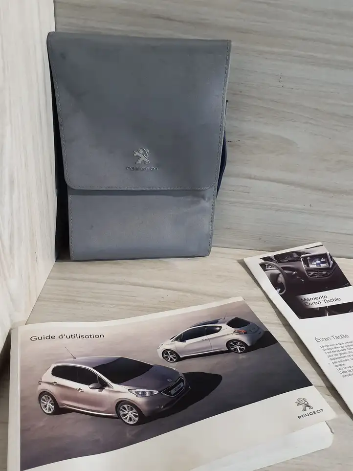 Peugeot 208 (2012 - 2015) Сервисная книжка — фото 2