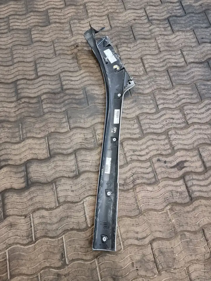 Renault Scenic III - Grand scenic III (2009 - 2016) 768350002R Накладка стоек лобового стекла — фото 3
