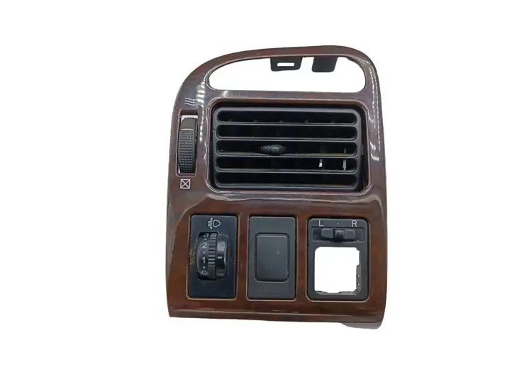 Toyota Avensis T220 (2000 - 2003)  5568605030 Боковая воздушный дефлектор