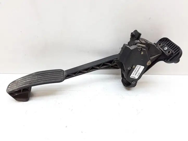 Volvo S60 (2000 - 2004)  30636004 Педаль акселератора