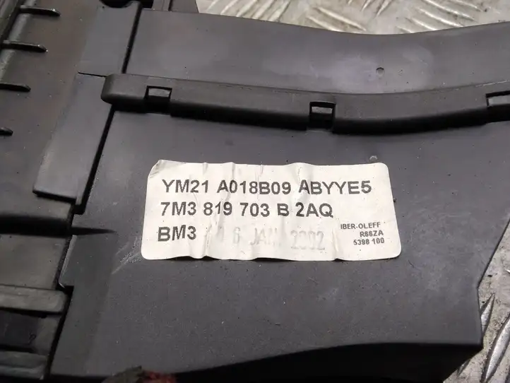 Volkswagen Sharan (2000 - 2003) 7M3819703B Боковой воздушный дефлектор — фото 4