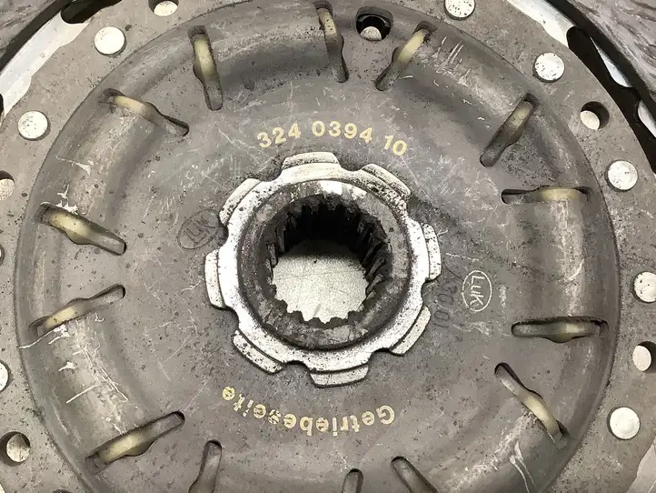 Opel Astra (2004 - 2009)  324039410 Комплект сцепления