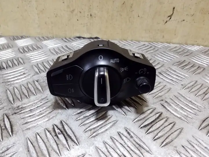 Audi A4 S4 B8 8K (2007 - 2011) 8K0941531AL Включатель фонарей — фото 1