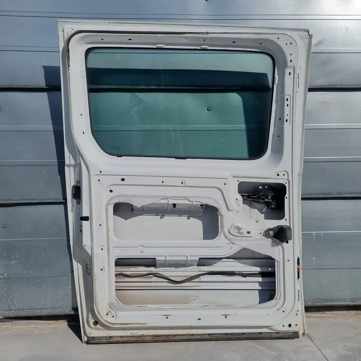Toyota Proace (2013 - 2016) Боковая раздвижная дверь — фото 3