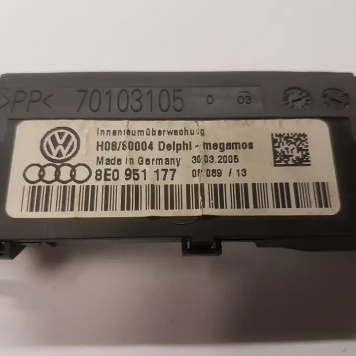 Audi A4 S4 B7 8E 8H (2004 - 2009) 8E0951177 Ультразвуковой датчик — фото 3