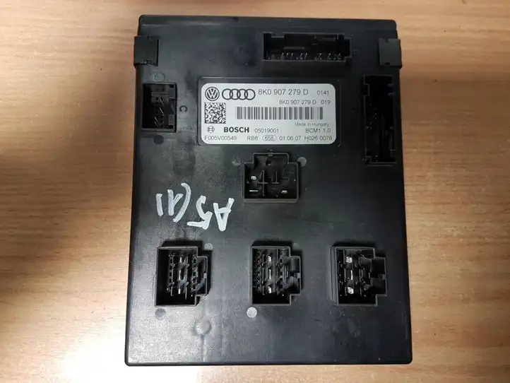 Audi A5 8T 8F (2007 - 2011) 8K0907279D Модуль комфорта — фото 1