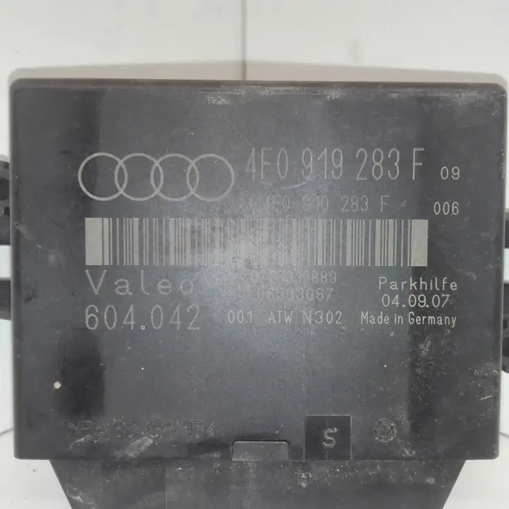 Audi A6 S6 C6 4F (2004 - 2008) 4F0919283F Блок управления парктрониками — фото 1